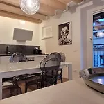 Apartament Sarpi21 *